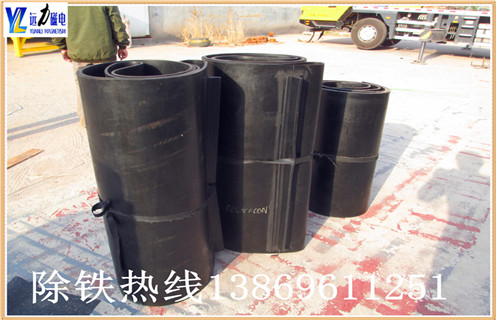 除鐵器皮帶，江蘇除鐵器皮帶跑偏如何修復(fù)_江蘇除鐵器皮帶跑偏及如何調(diào)_刮板價格   